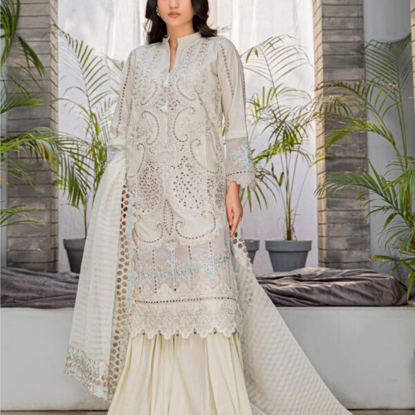 white |3pcs embrioded suit