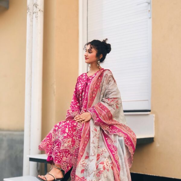 Pink Floral | Embrioded lawn suit
