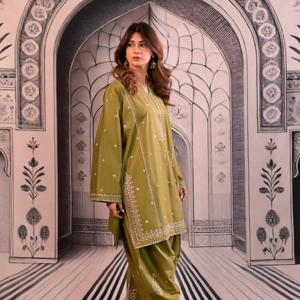 Unstiched Khaddar Embrioded 3pcs